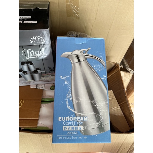 Bình Đựng Nước Thuỷ Giữ Nhiệt INOX 2L