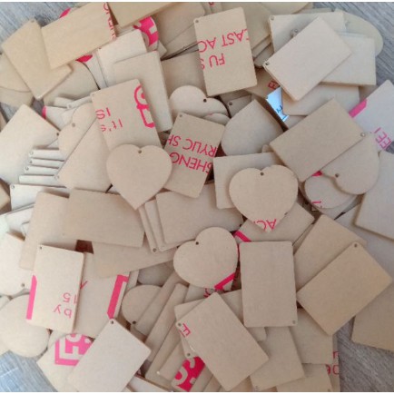 Phôi móc khoá mica đủ loại