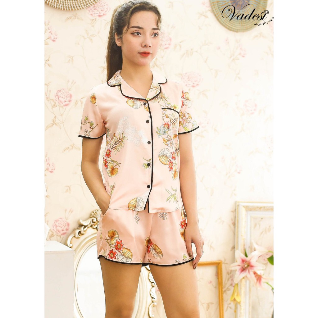 Đồ Ngủ Bộ Pijama Nữ Quần Đùi Tay Ngắn Lụa Cao Cấp Mặc Nhà Họa Tiết Đẹp Mềm Mịn Thấm Hút Thoáng Mát – VADESI