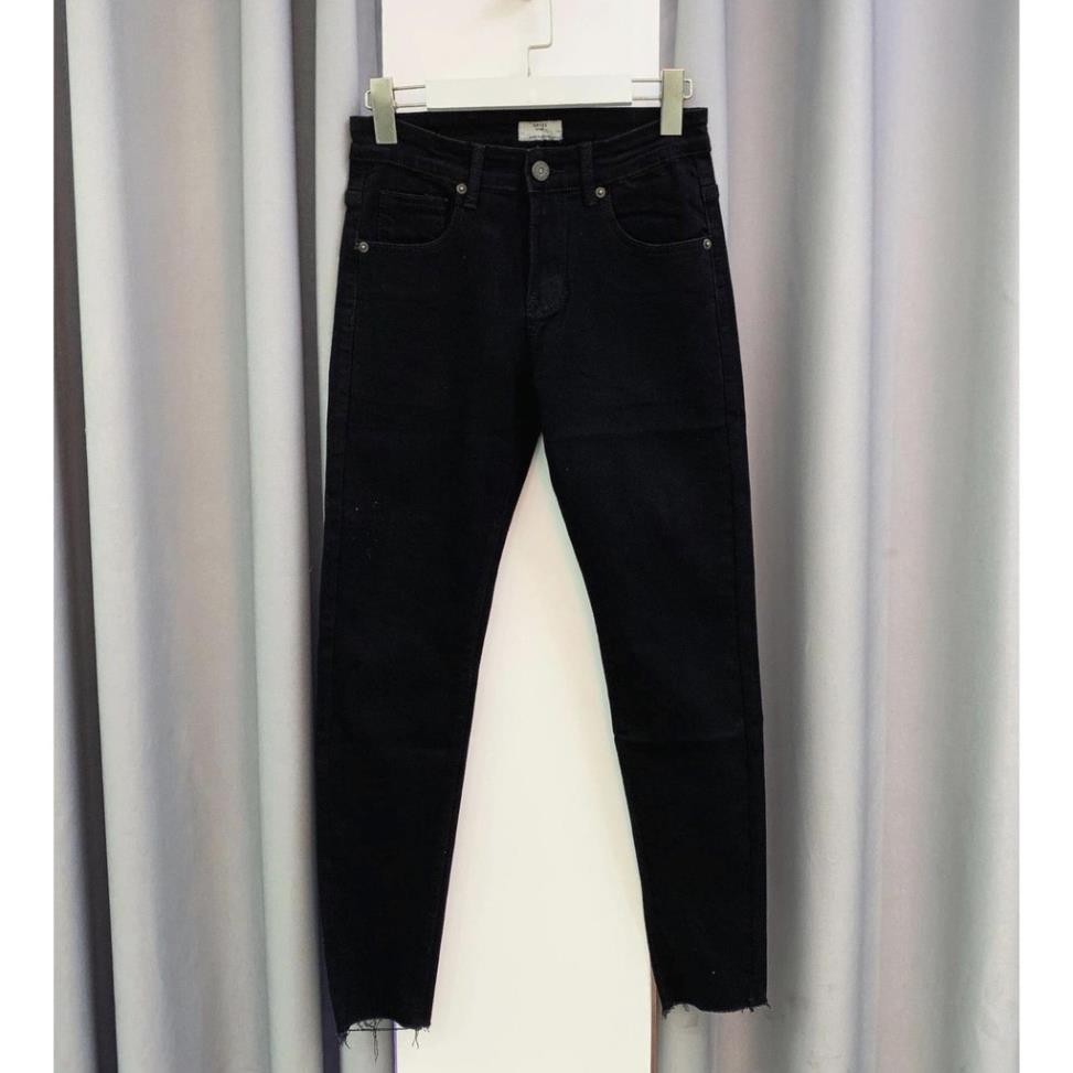 [Không Phai Màu+Co Giãn]Quần Jean Nam Đen Trơn Dáng Ôm Màu Đen Hàn Quốc Hot 2020-J01 | BigBuy360 - bigbuy360.vn