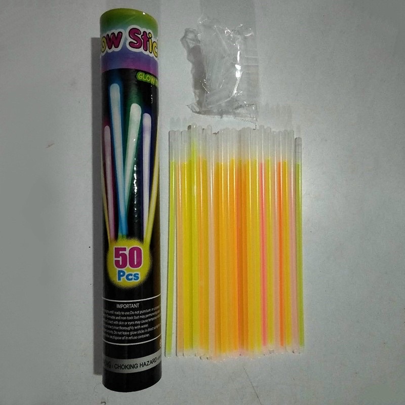 Que phát sáng glow stick- hộp 50 que lắp ráp thoải mãi luôn