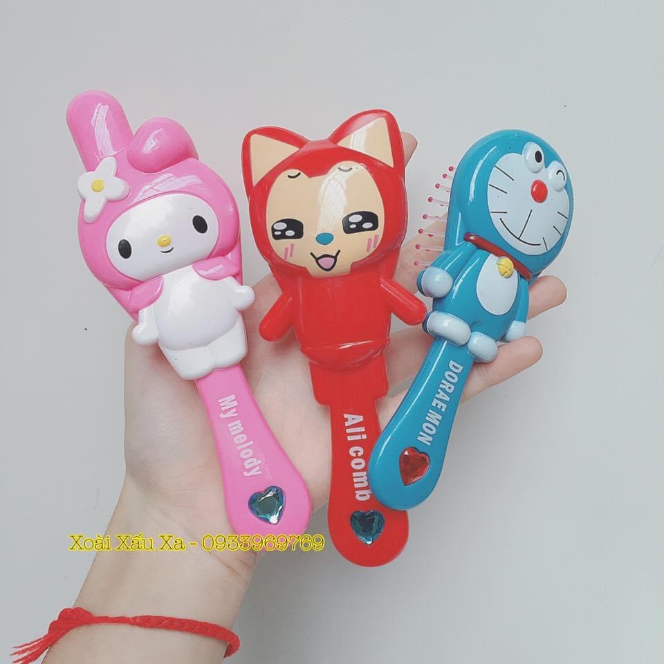 Lược gai hoạt hình Kitty, Melody, Đoraemon... dễ thương