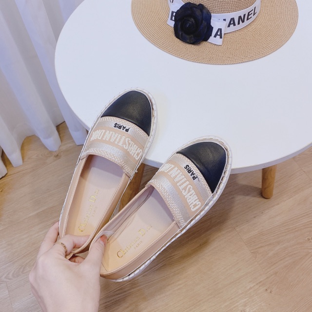 GIÀY TOM VIỀN ĐÁ ĐẾ CAO 4cm