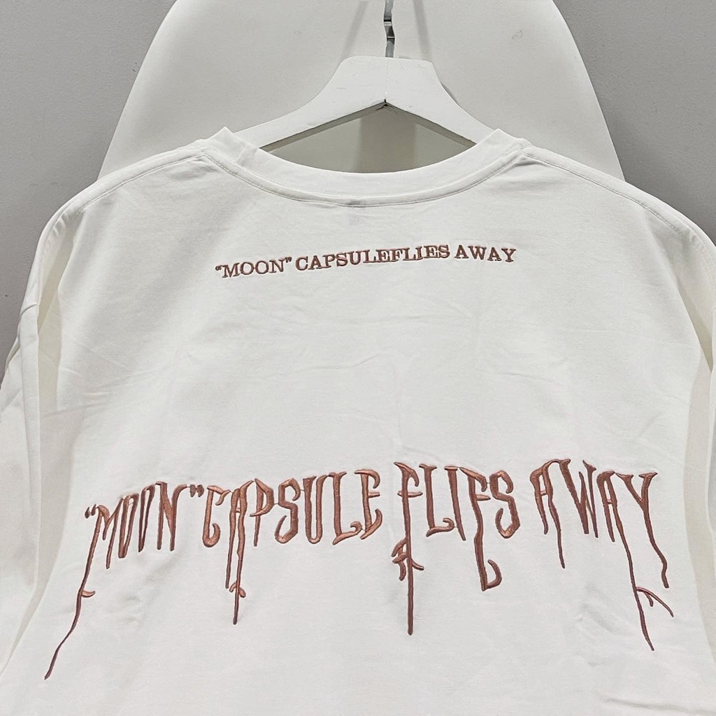 Áo Thun Tay Lỡ Dáng Rộng Moon Unisex