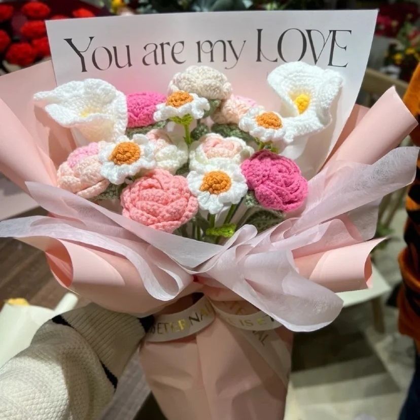 Sản Phẩm Hoàn Thiện Bó Hoa Hồng Đan Len Thủ Công Sáng Tạo Tùy Chỉnh Làm Quà Tặng Bạn Gái / Bạn Gái / Bạn Gái