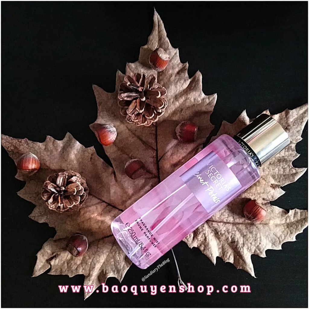 Xịt thơm mist tông nước hoa Victoria's Secret - Velvet Petals - Fragrance Mist 250mL | BigBuy360 - bigbuy360.vn