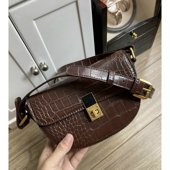 Màu nâu cà phê đẹp đỉnh luôn ạ ❤️ ❤️ TÚI U.RBAN REVIV.O