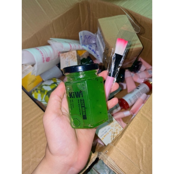 Nạ Yến Tươi KiWi - Kèm cọ