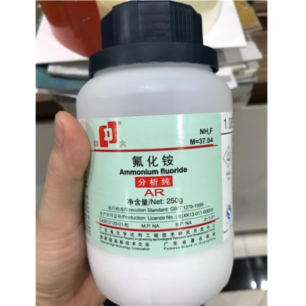 Hoá chất NH4F Ammonium fluoride CAS 12125-01-8 H4FN lọ 250g amoni florua