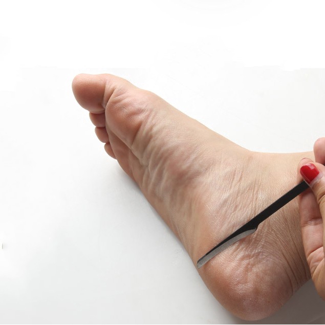 1 Dụng Cụ Cạo Da Chết Bằng Thép Không Gỉ Cho Móng Chân