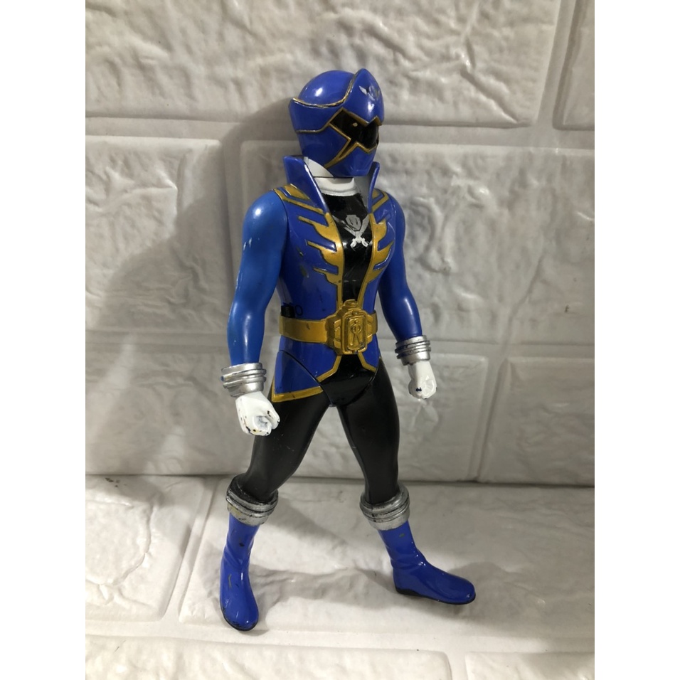 Mô hình siêu nhân hải tặc gokaiger xanh