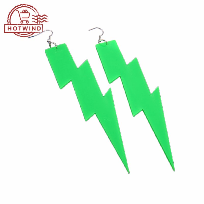 Khuyên tai dạ quang sáng tạo