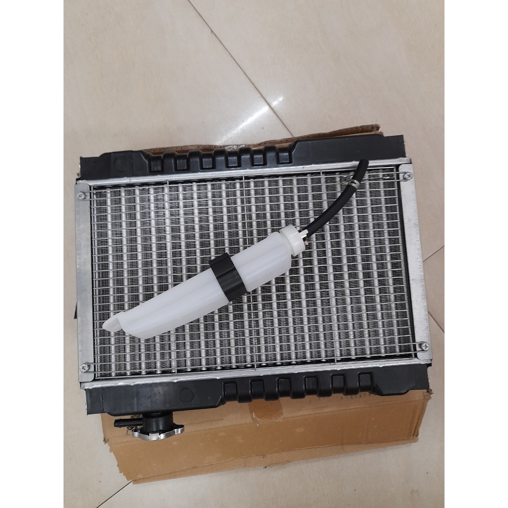 Két nước xe ba gác 175