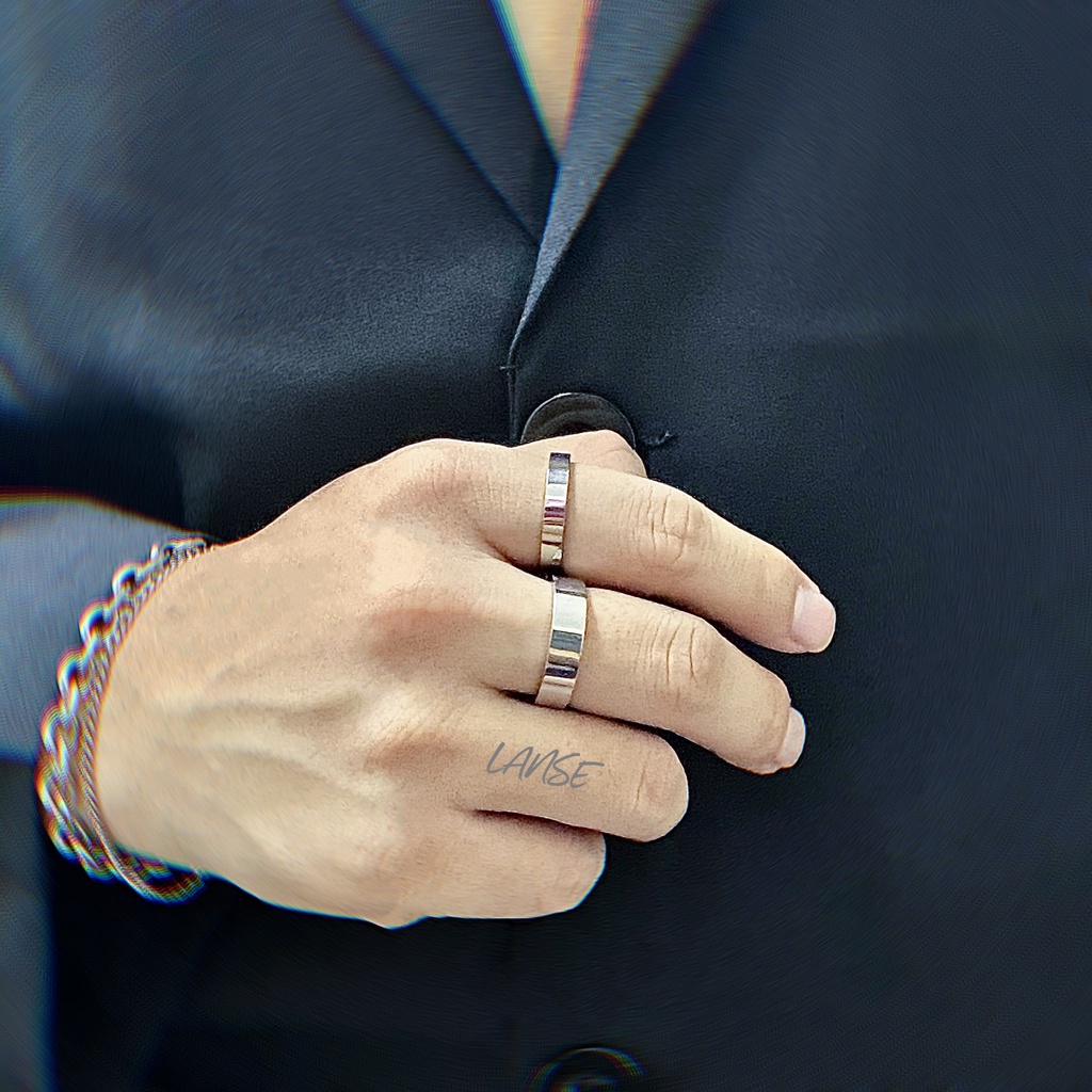 Nhẫn đeo tay bằng thép titan thiết kế đơn giản phong cách hiphop