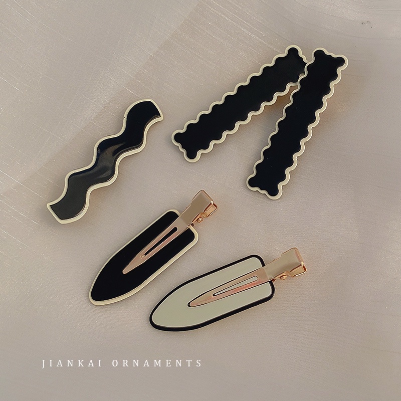 2 Kẹp tóc họa tiết caro đơn giản phong cách Hàn Quốc sành điệu