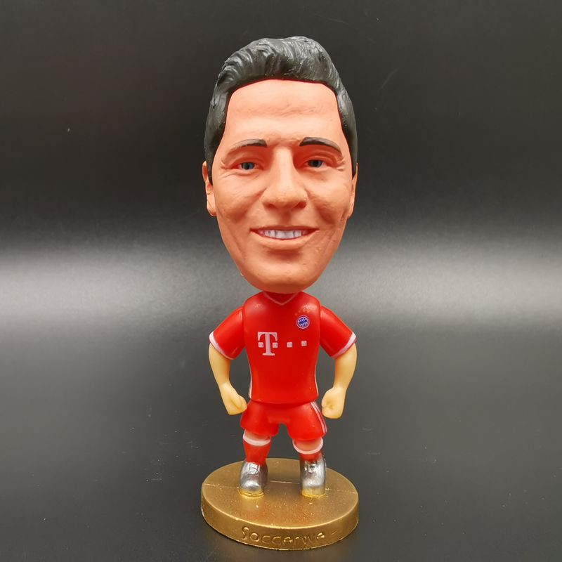 Mô Hình Cầu Thủ Bóng Đá Munich Levandowski Muller Roben Ribery JAMES Lahm Alonso Neuer