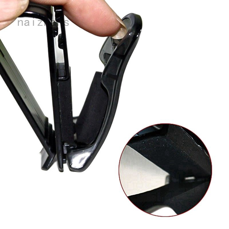 Kẹp Giữ Kính Mát Tiện Lợi Cho Xe Ô Tô