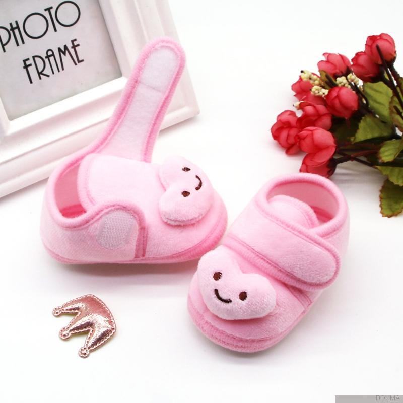 Giày thể thao đế mềm chống trượt thông thoáng với họa tiết hoạt hình cho bé