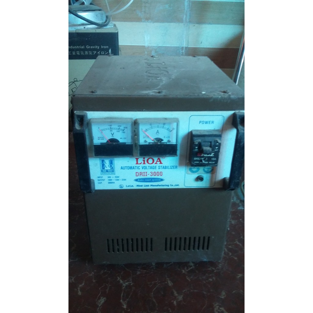 Ổn áp LIOA 3 KW dải 90 vôn đến 250 vôn hàng cũ