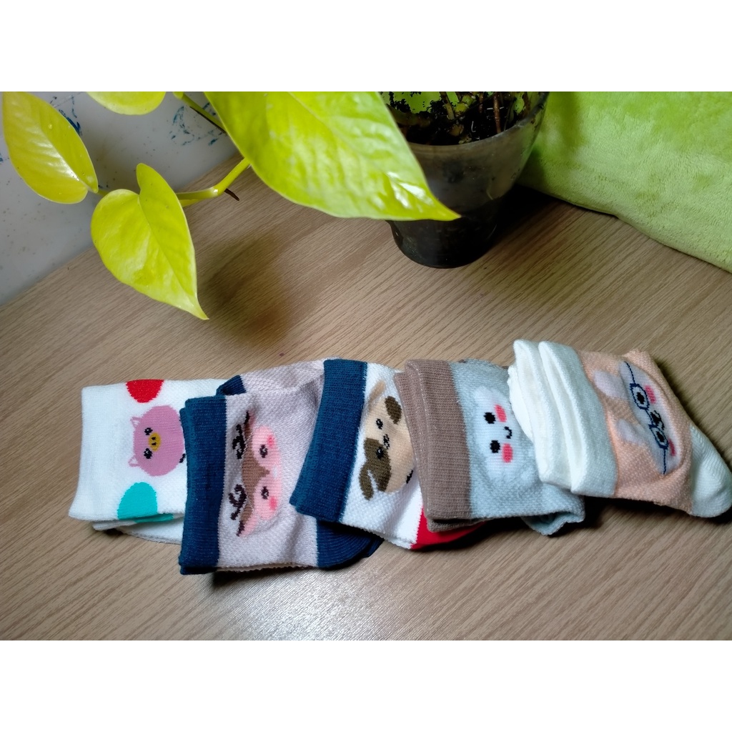 Tất cho bé họa tiết dễ thương