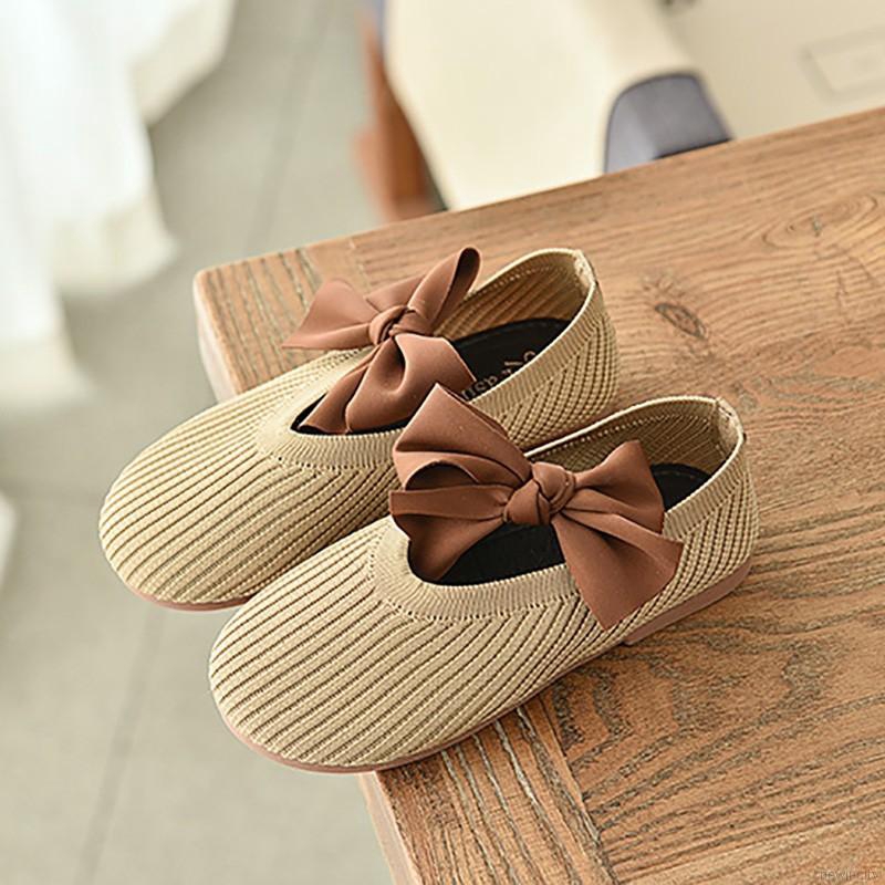 Đôi giày búp bê trang trí nơ xinh xắn cho bé gái