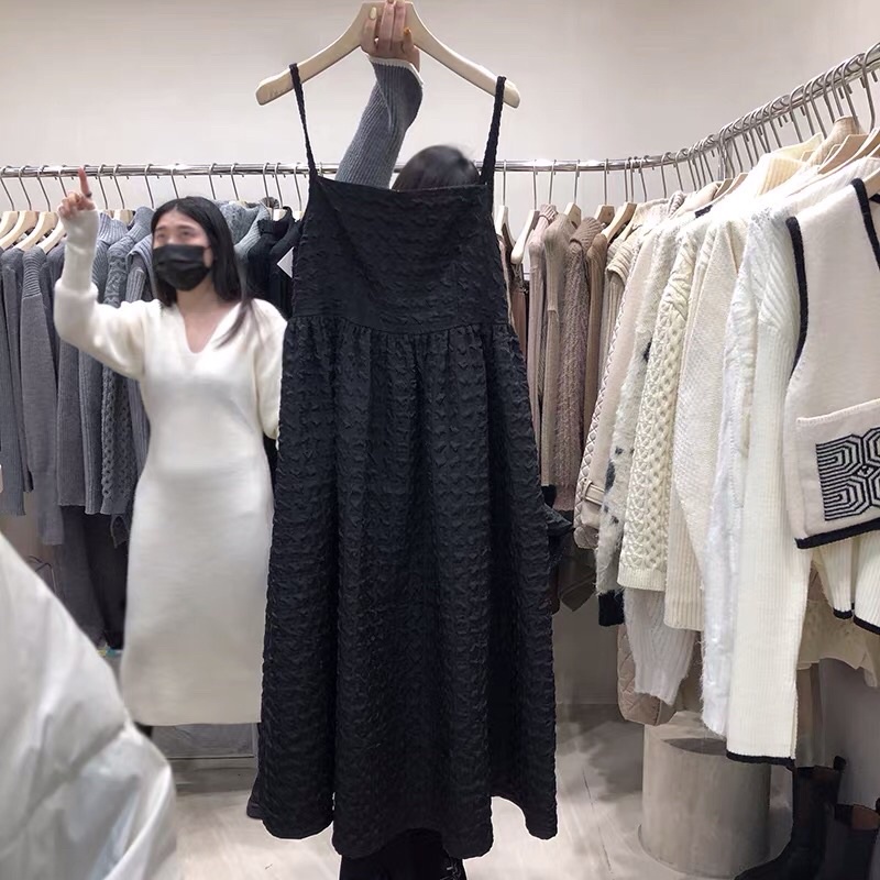 |SOPIA DRESS| Đầm hai dây công chúa vải xốp TLÉA