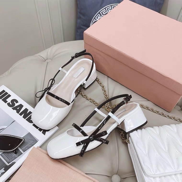 Giày búp bê cao 3 phân xinh xắn, fullbox,bill hàng loại đẹp (full size 35-39)