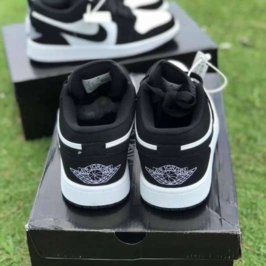 Giày jordan 1 đen trắng, Giày JD1 cổ thấp panda, GIày jodan cổ thấp dễ phối đồ must have | BigBuy360 - bigbuy360.vn