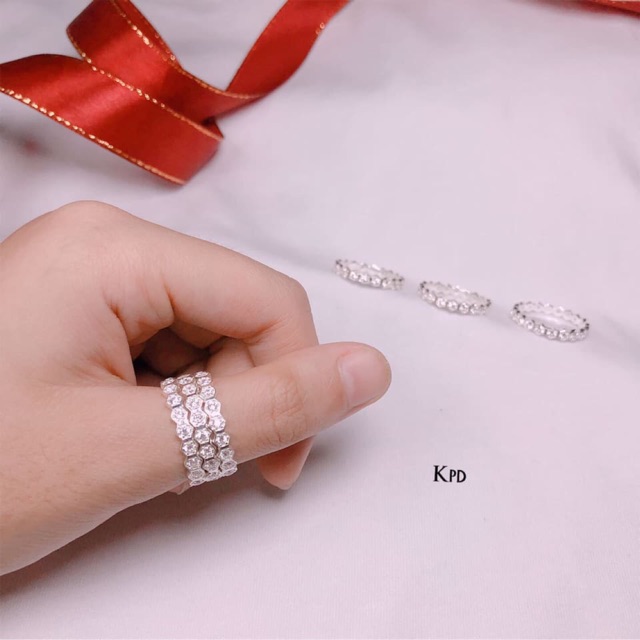 Nhẫn bạc ta mỏng
