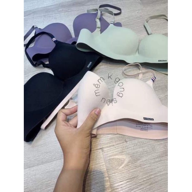 Áo su đúc thông hơi, áo su pháp cao cấp mút vừa không gọng CARLA | BigBuy360 - bigbuy360.vn