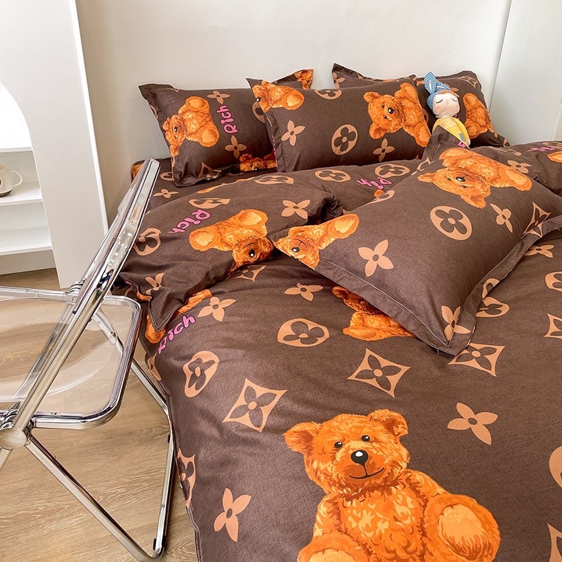 Bộ chăn ga gối Cotton Poly hàng nhập khẩu nguyên bộ mẫu Gấu LV sang chảnh giá rẻ nhất thị trường