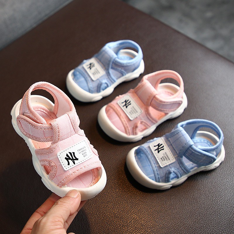 Giày SANDAL Tập Đi Cho Bé Trai Và Gái - Đế Chống Trơn -Hàng Quảng Châu Cao Cấp