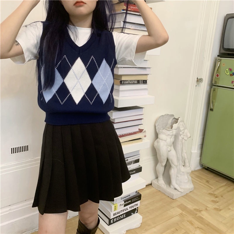 Áo dệt kim không tay dáng ngắn thời trang