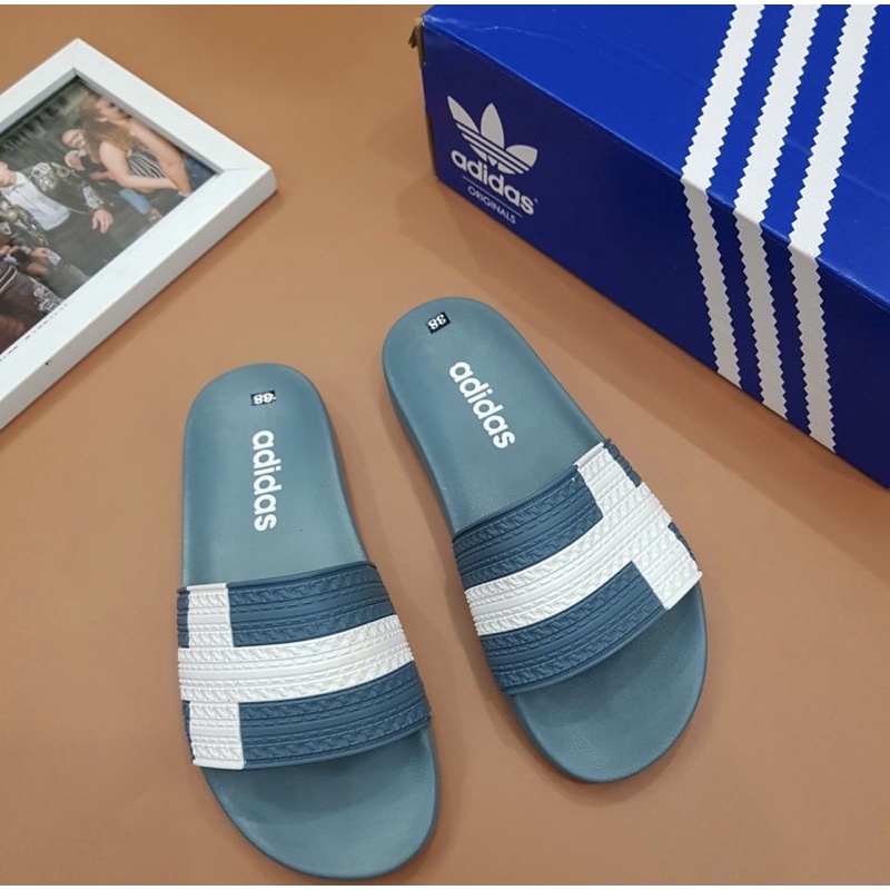 Dép thời trang quai ngang có hoạ tiết logo, Dép thể thao đế cao su phong cách hàn quốc btshop từ 38 đến 42