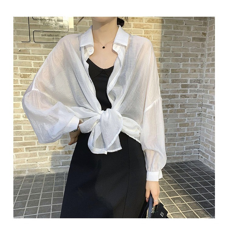 Áo sơ mi voan khoác ngoài Forgirl dáng xuông cổ đức | BigBuy360 - bigbuy360.vn