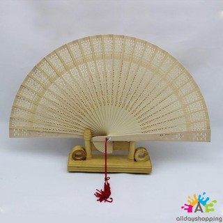 Quạt xòe cầm tay có thể gấp gọn tiện dụng