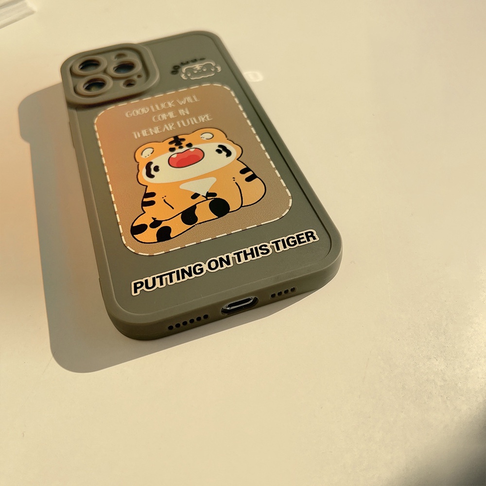 Ốp Lưng Iphone Tiger Cạnh Vuông Bảo Vệ Camera 13promax/13pro/13/12promax/12pro/12/11/11promax