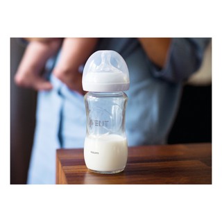 (Hàng Oder) Bình sữa thủy tinh Avent 240ml
