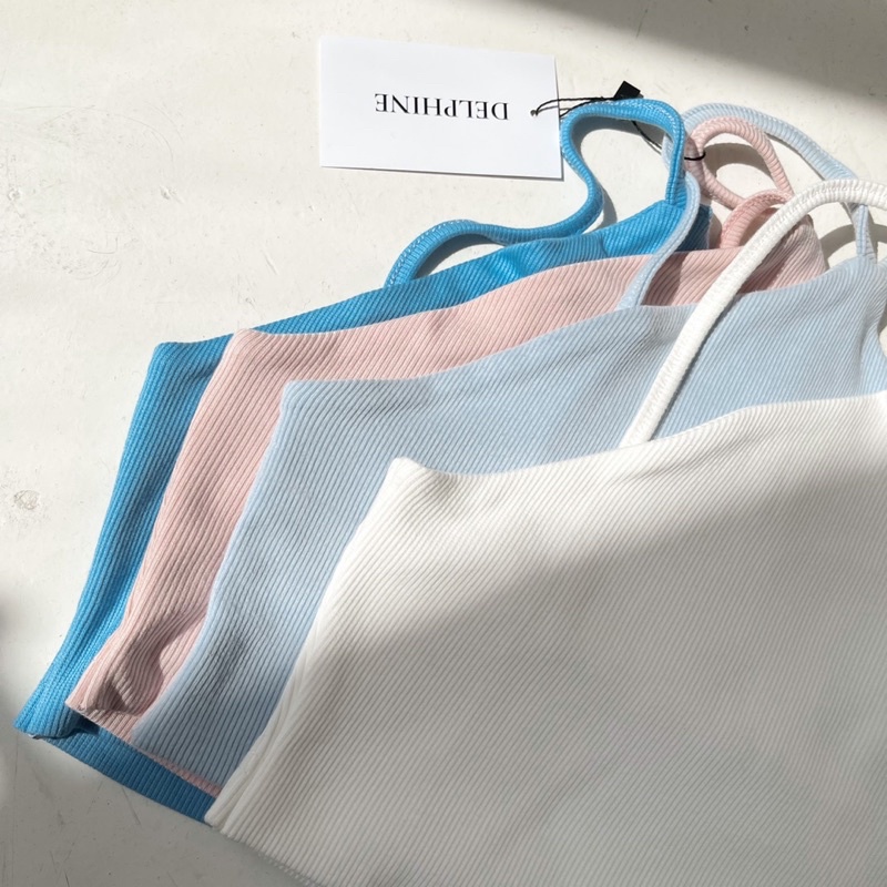 Áo croptop cổ yếm | V TOP