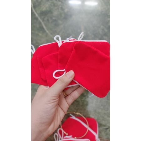 Túi nhung đỏ có dây kéo kích thước 6,5cm x 8cm