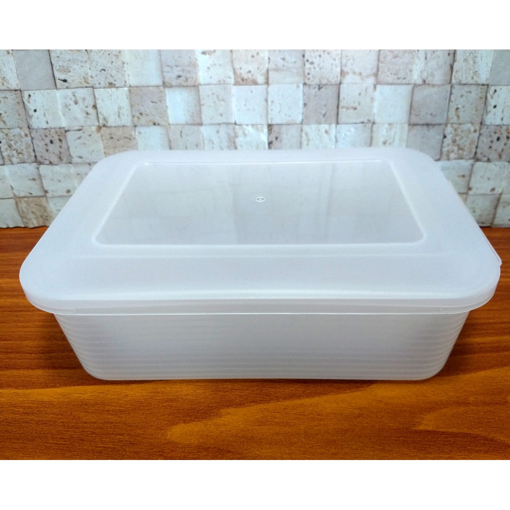 Daiso Hộp nhựa thực phẩm kèm rổ lưới 1000ml 6,6x13,8x21cm