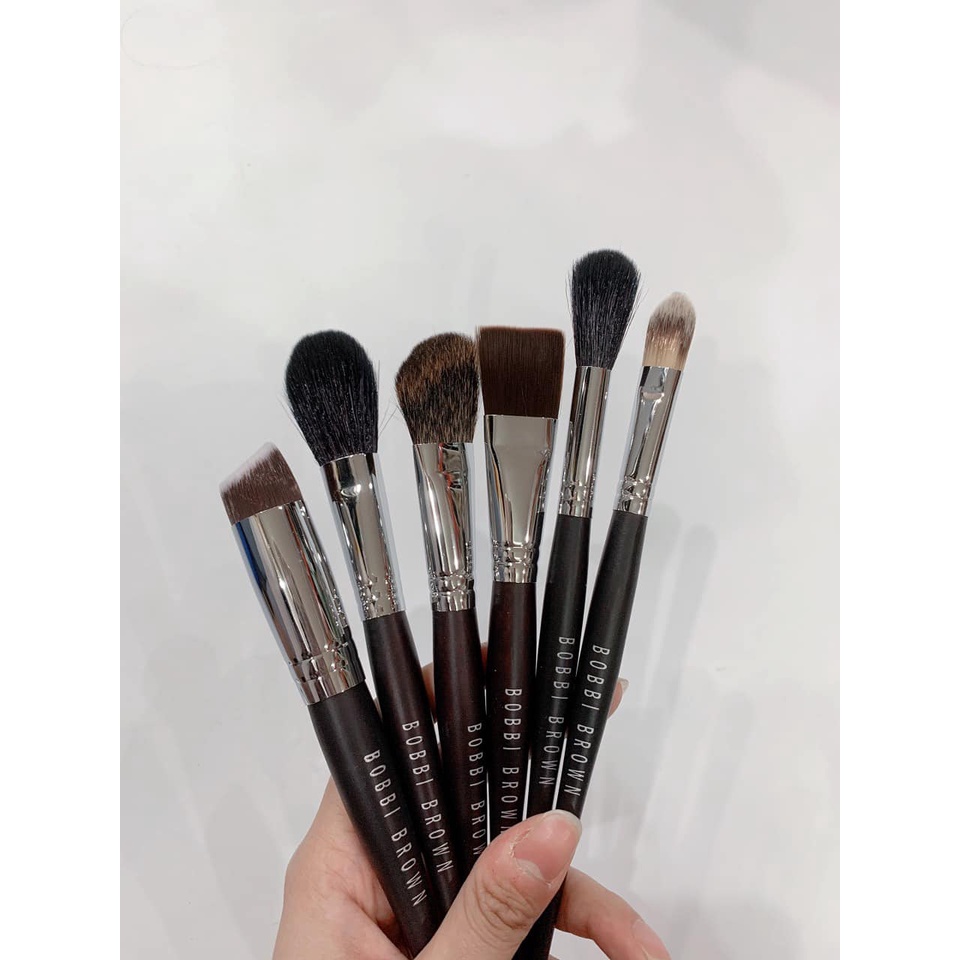 Bộ cọ Bobbibrown 32 cây và 34 cây đồng giá 1.750k
