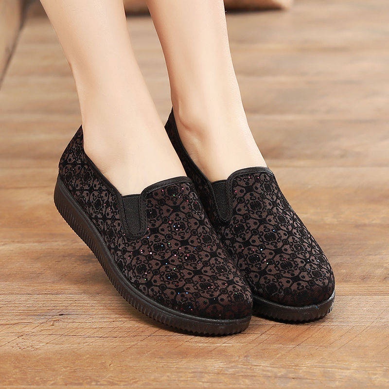 Breathable Giày của mẹ mềm chống trượt người trung niên và người già Bà Già Bắc Kinh Giày phụ nữ già