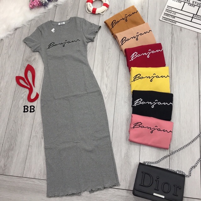 Đầm ôm body thun thêu chữ