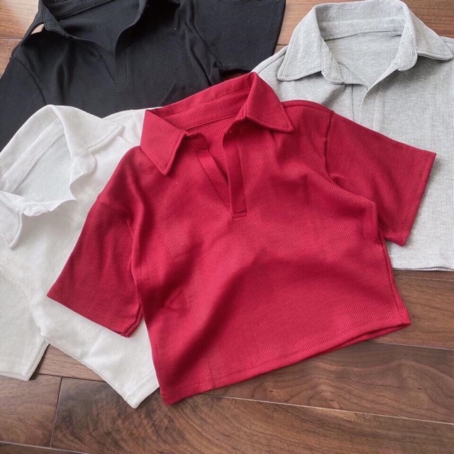 Áo croptop thun gân cổ bẻ