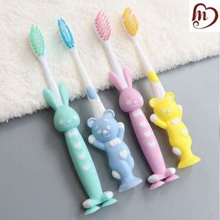 Bàn chải đánh răng cho bé