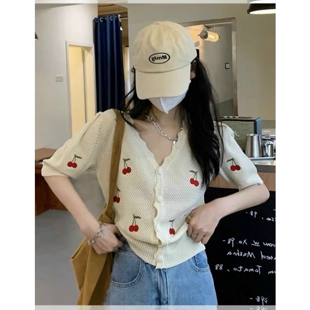 Áo len cổ tim , áo len thêu chery siêu đẹp hai màu da và trắng hàng quảng châu _ThaoVanShop