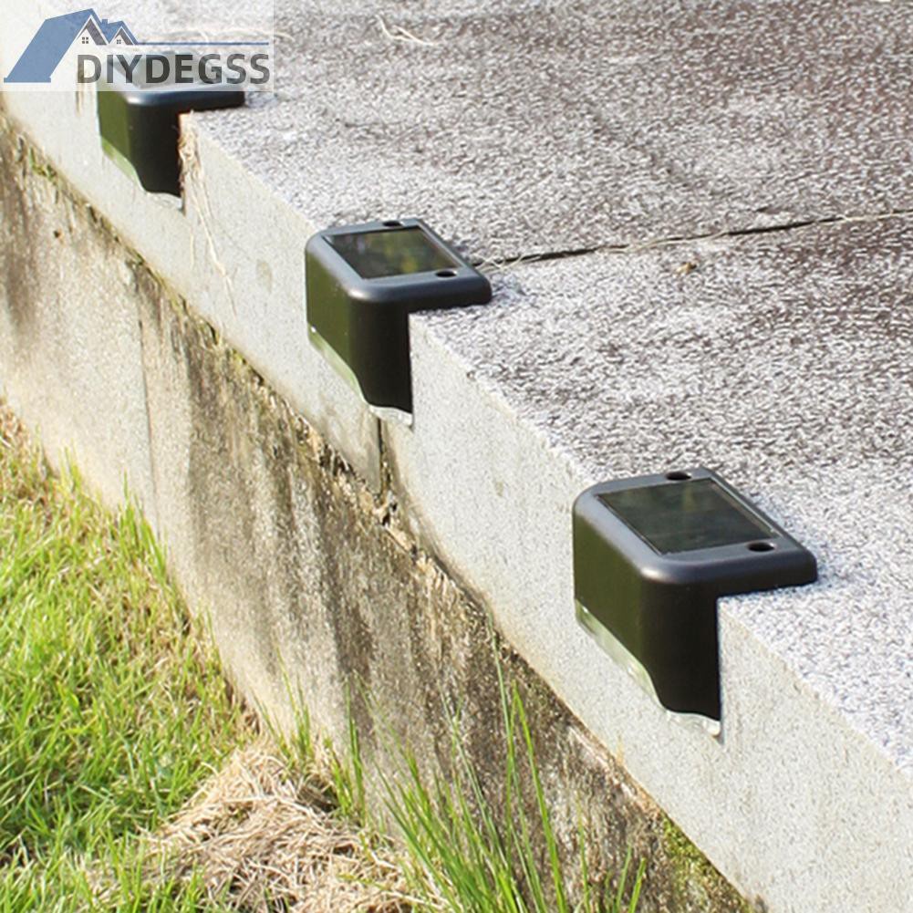 Đèn Led 4 Bóng 2 Bóng Sử Dụng Năng Lượng Mặt Trời Chống Thấm Nước Trang Trí Cầu Thang Ngoài Trời