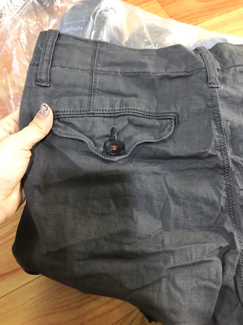 Quần shorts đũi nam