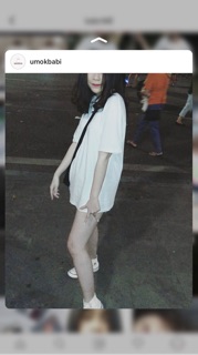 Áo phông trơn form rộng unisex